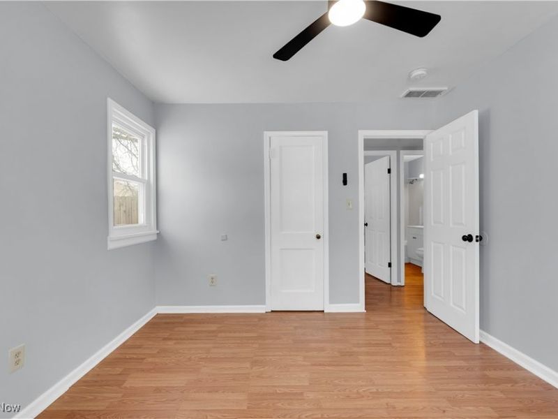 369 E 232nd Street, Euclid, OH 44123 Photo 14