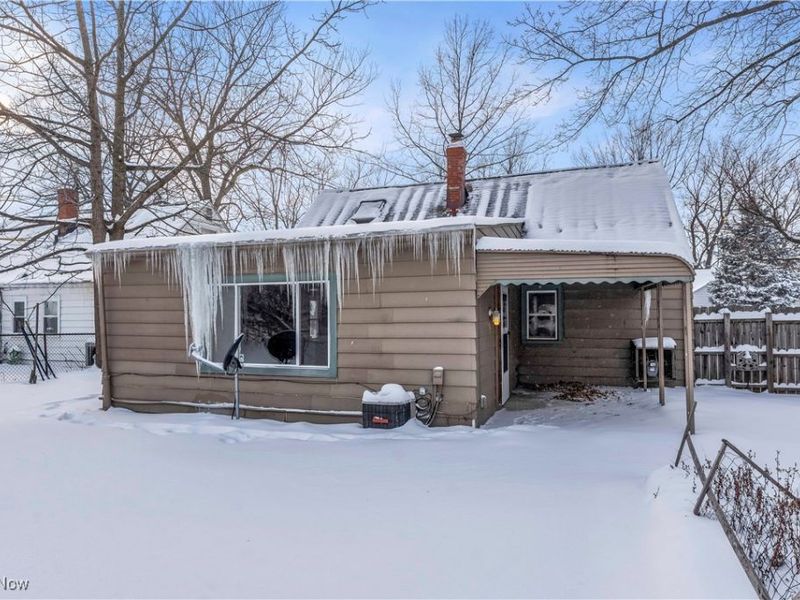 369 E 232nd Street, Euclid, OH 44123 Photo 24