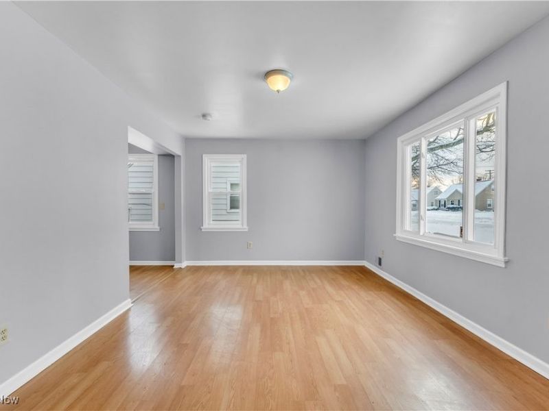 369 E 232nd Street, Euclid, OH 44123 Photo 7