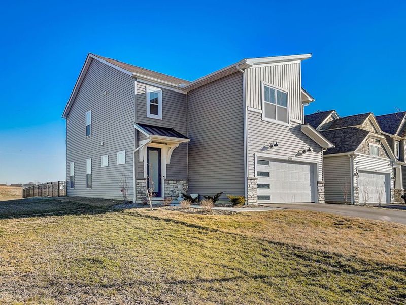 3938 Legacy Road, Powell, OH 43065 Photo 2