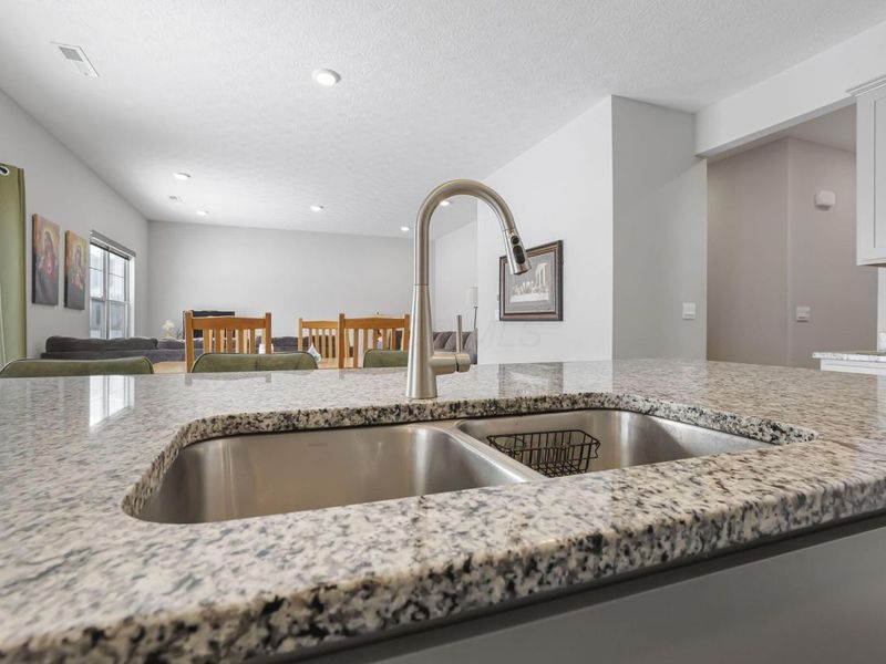 408 Jameson Lane, Newark, OH 43055 Photo 16