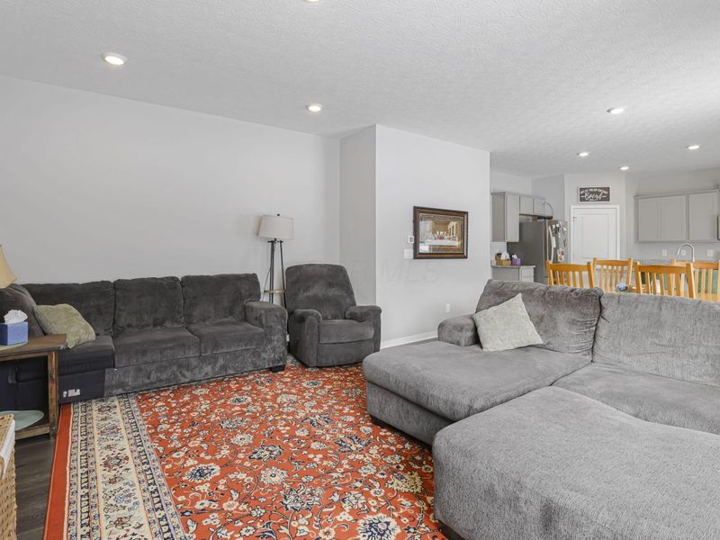 408 Jameson Lane, Newark, OH 43055 Photo 8