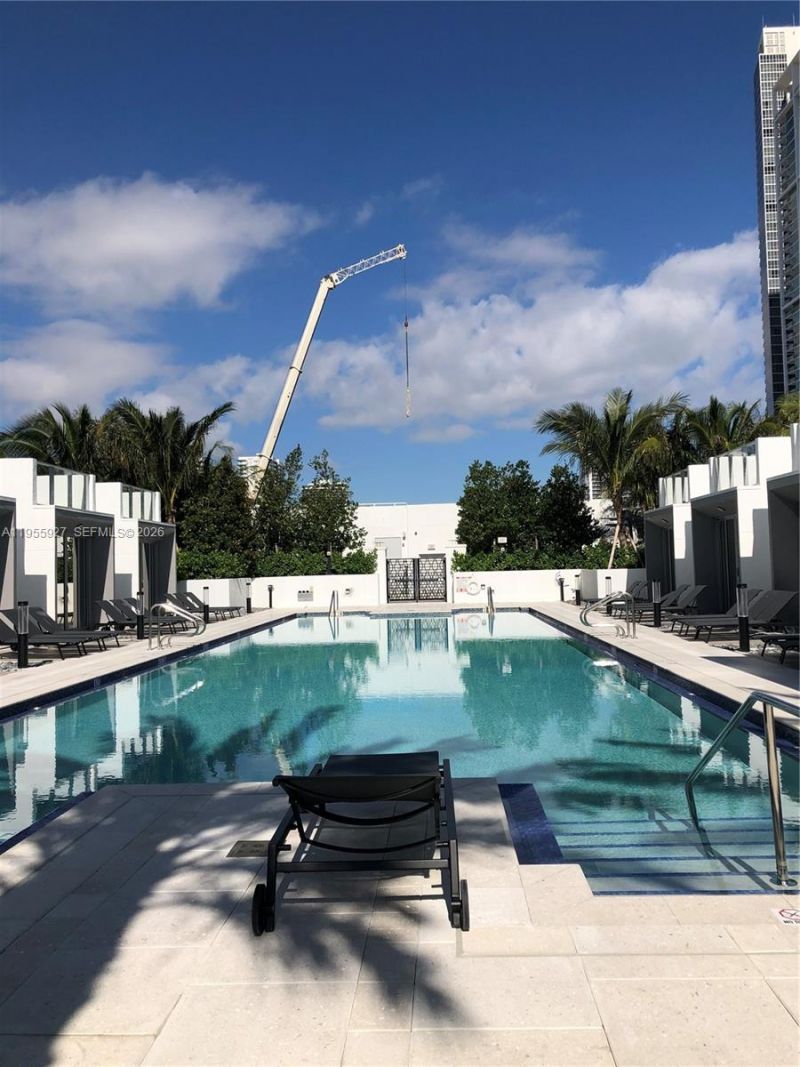 851 NE 1st Ave , Unit 4604, Miami, FL 33132 Photo