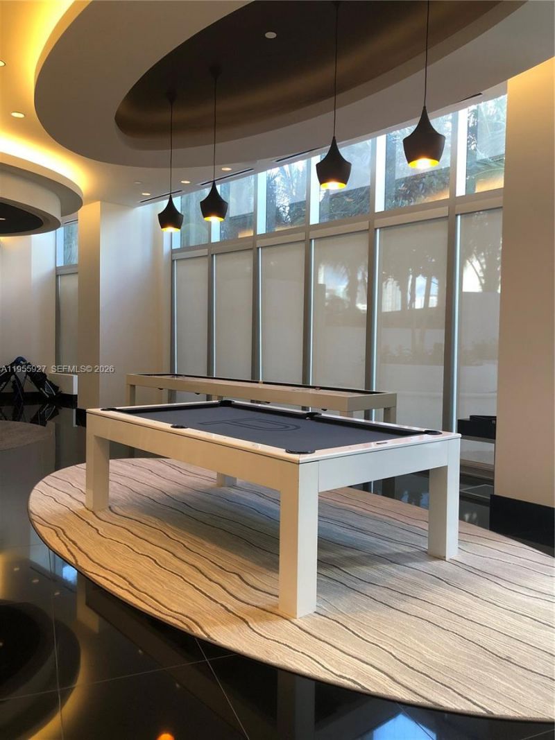 851 NE 1st Ave , Unit 4604, Miami, FL 33132 Photo