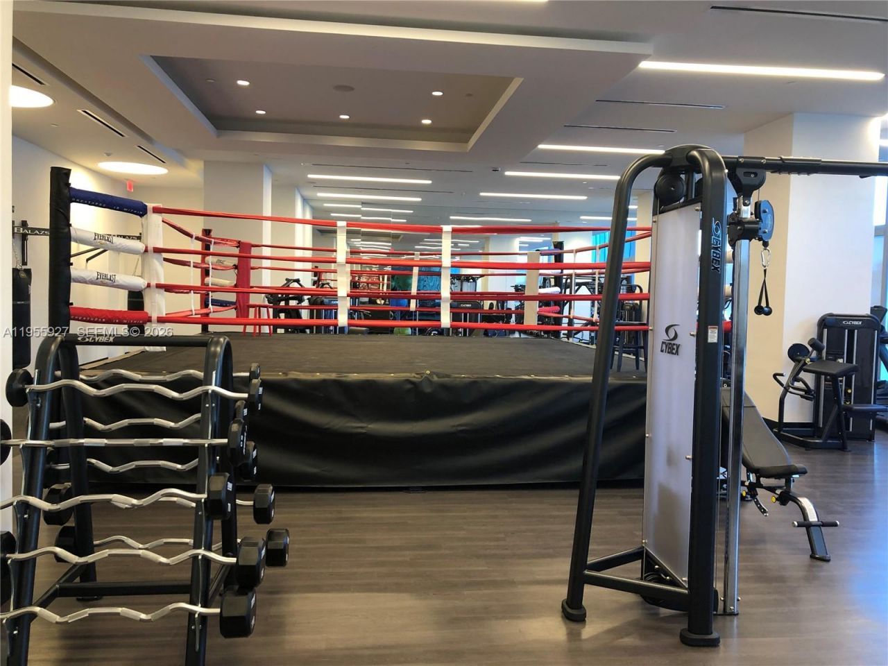 851 NE 1st Ave , Unit 4604, Miami, FL 33132 Photo