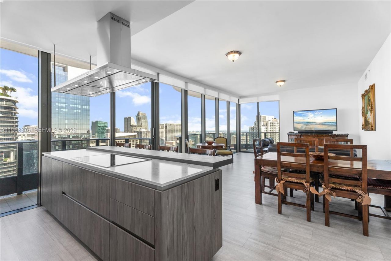 1000 Brickell Plz, Unit PH5408, Miami, FL 33131 Photo