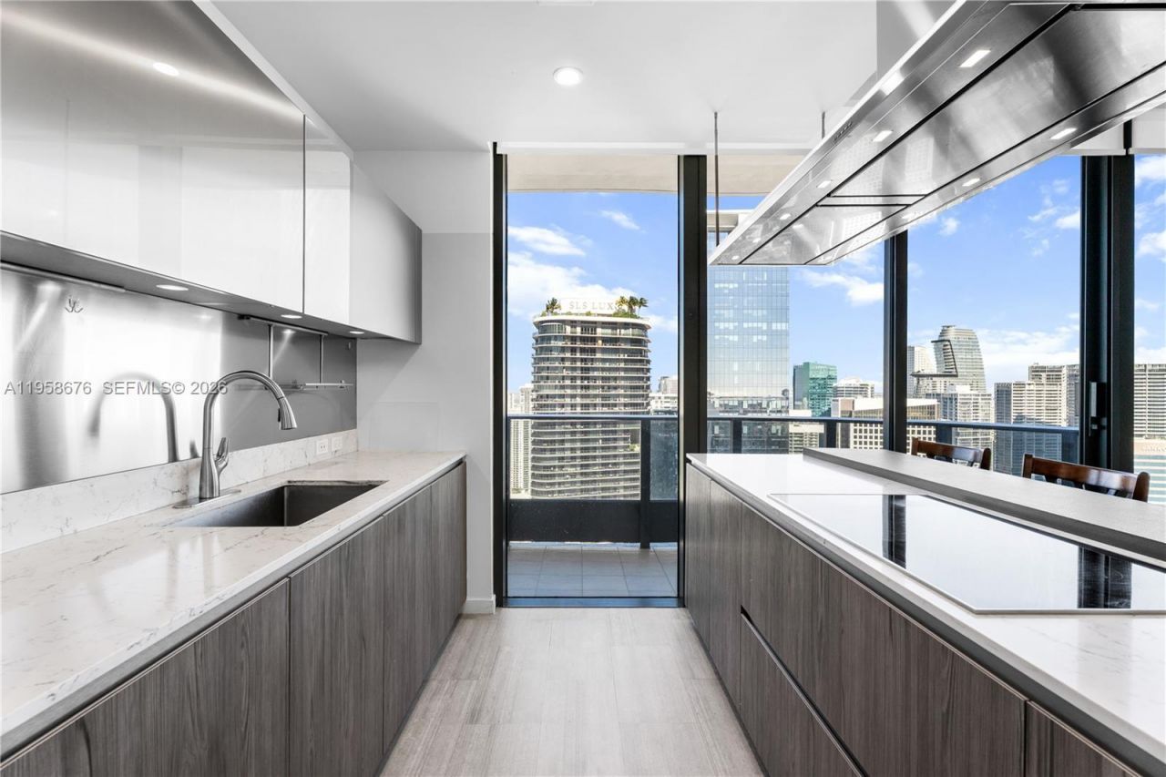 1000 Brickell Plz, Unit PH5408, Miami, FL 33131 Photo