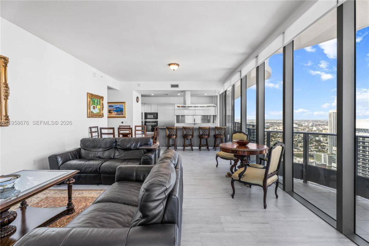 1000 Brickell Plz, Unit PH5408, Miami, FL 33131 Photo