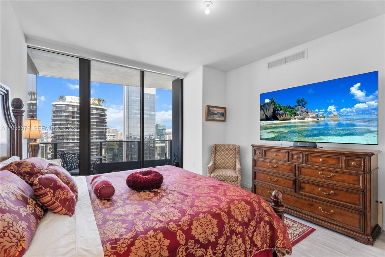 1000 Brickell Plz , Unit PH5408, Miami, FL 33131 Photo