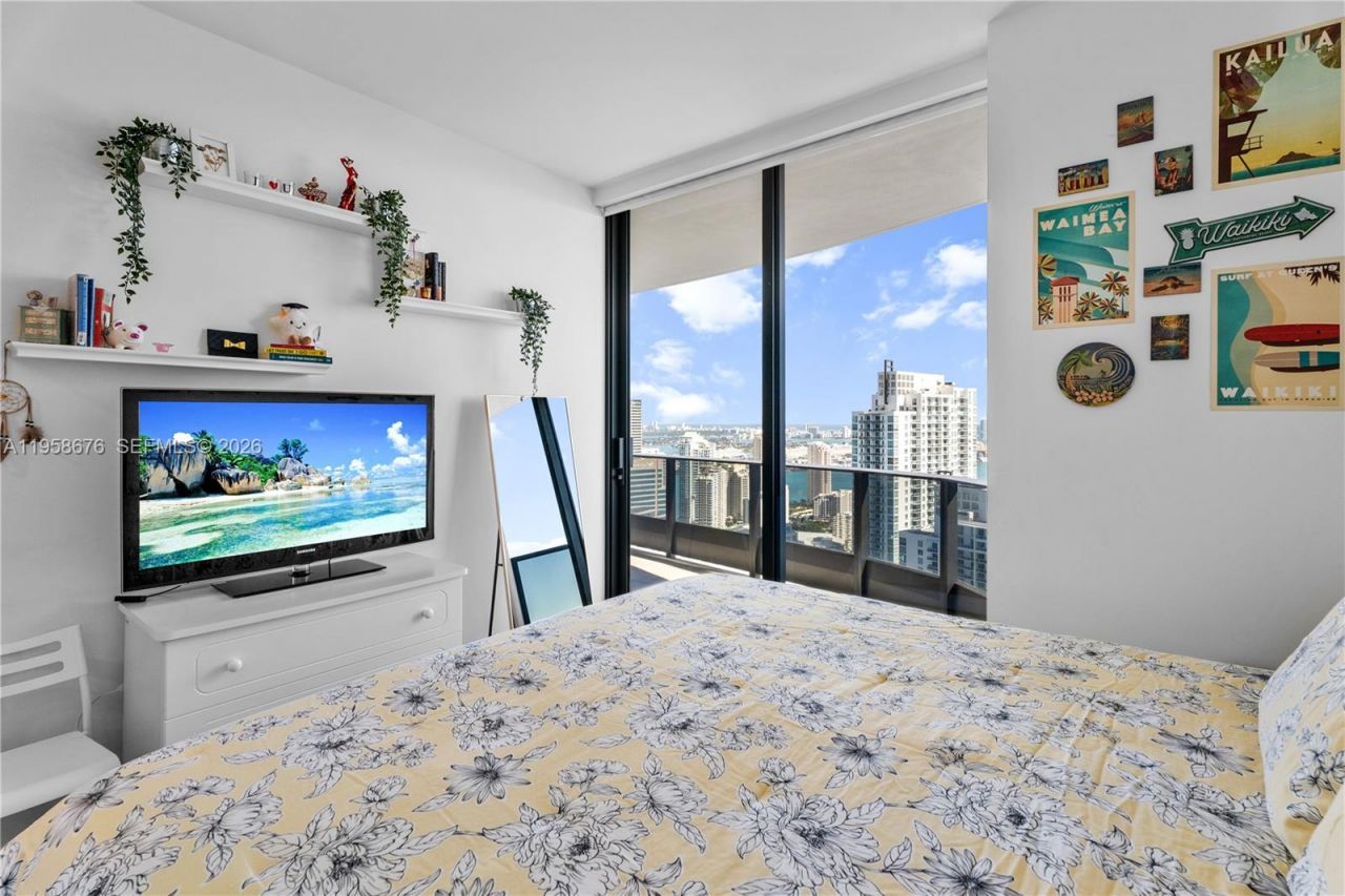 1000 Brickell Plz, Unit PH5408, Miami, FL 33131 Photo