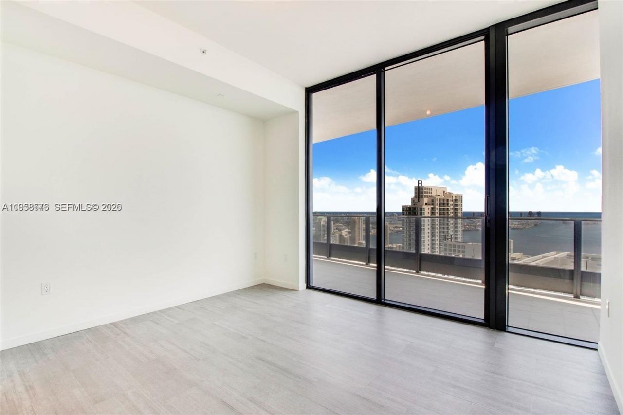 1000 Brickell Plz, Unit PH5408, Miami, FL 33131 Photo