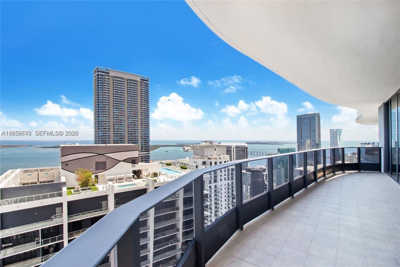 1000 Brickell Plz, Unit PH5408, Miami, FL 33131 Photo