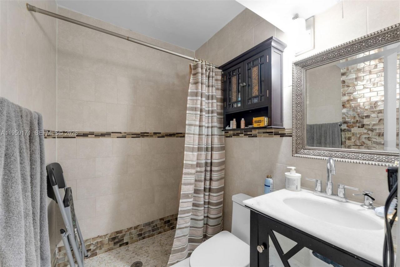 Please Call For Address, South Miami, FL 33155 Photo