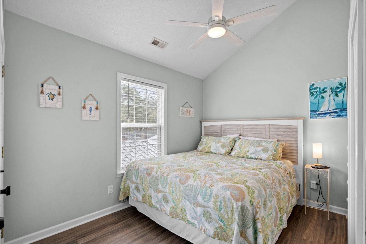 6001 - 1659 S Kings Hwy. Photo 28