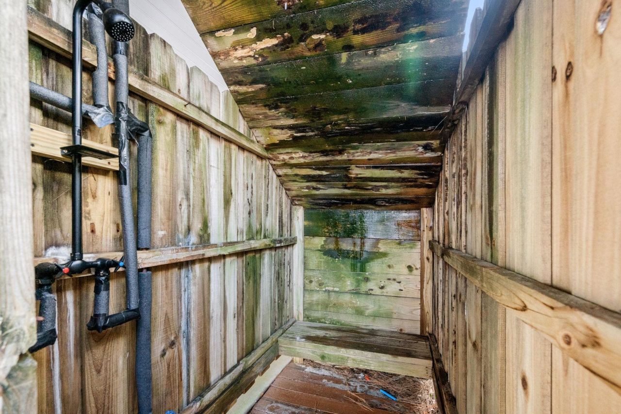 6001 - 1659 S Kings Hwy. Photo 39