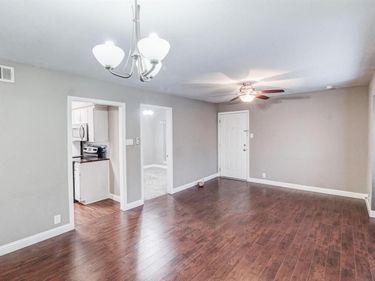 7928 Royal Lane, Unit 209, Dallas, TX 75230