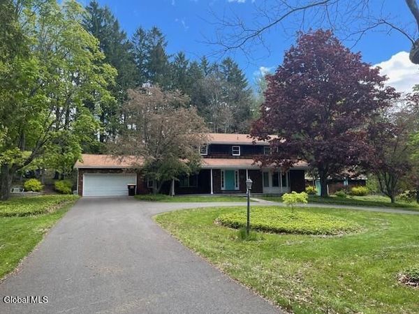 84 Climer Circle, West Sand Lake, NY 12196