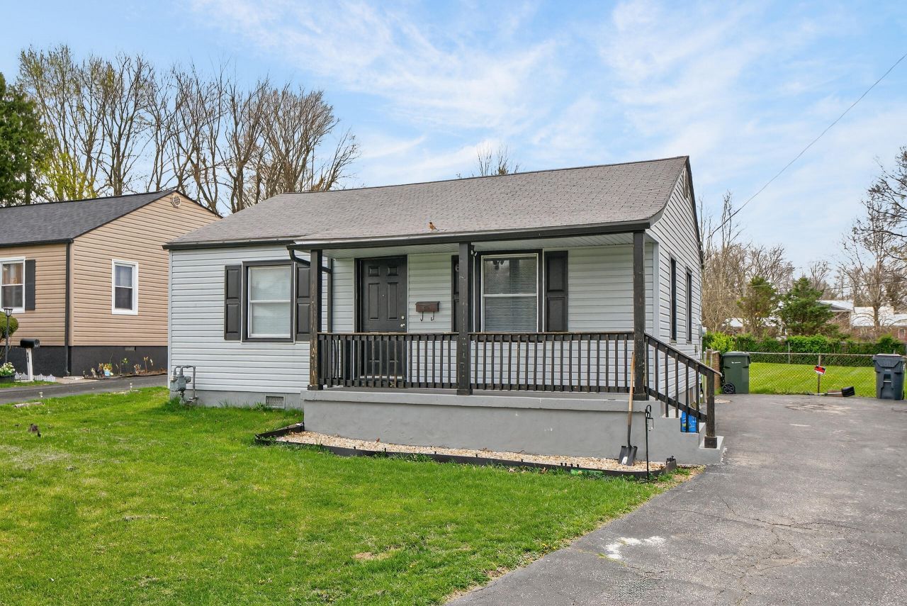 636 Locust Avenue, Lexington, KY 40505 Main Photo