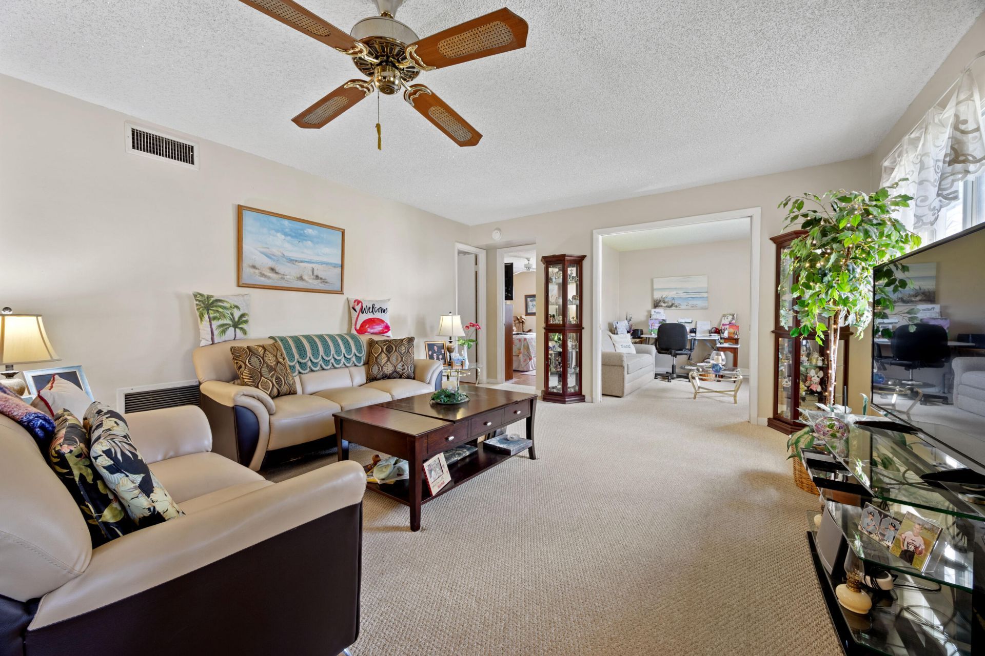 306 Pine Ridge Circle, Unit B-2, Greenacres, FL 33463 Photo