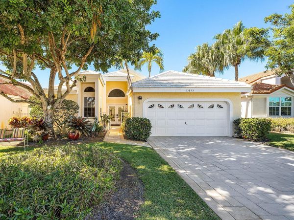 13853 Palm Grove Place, Palm Beach Gardens, FL 33418