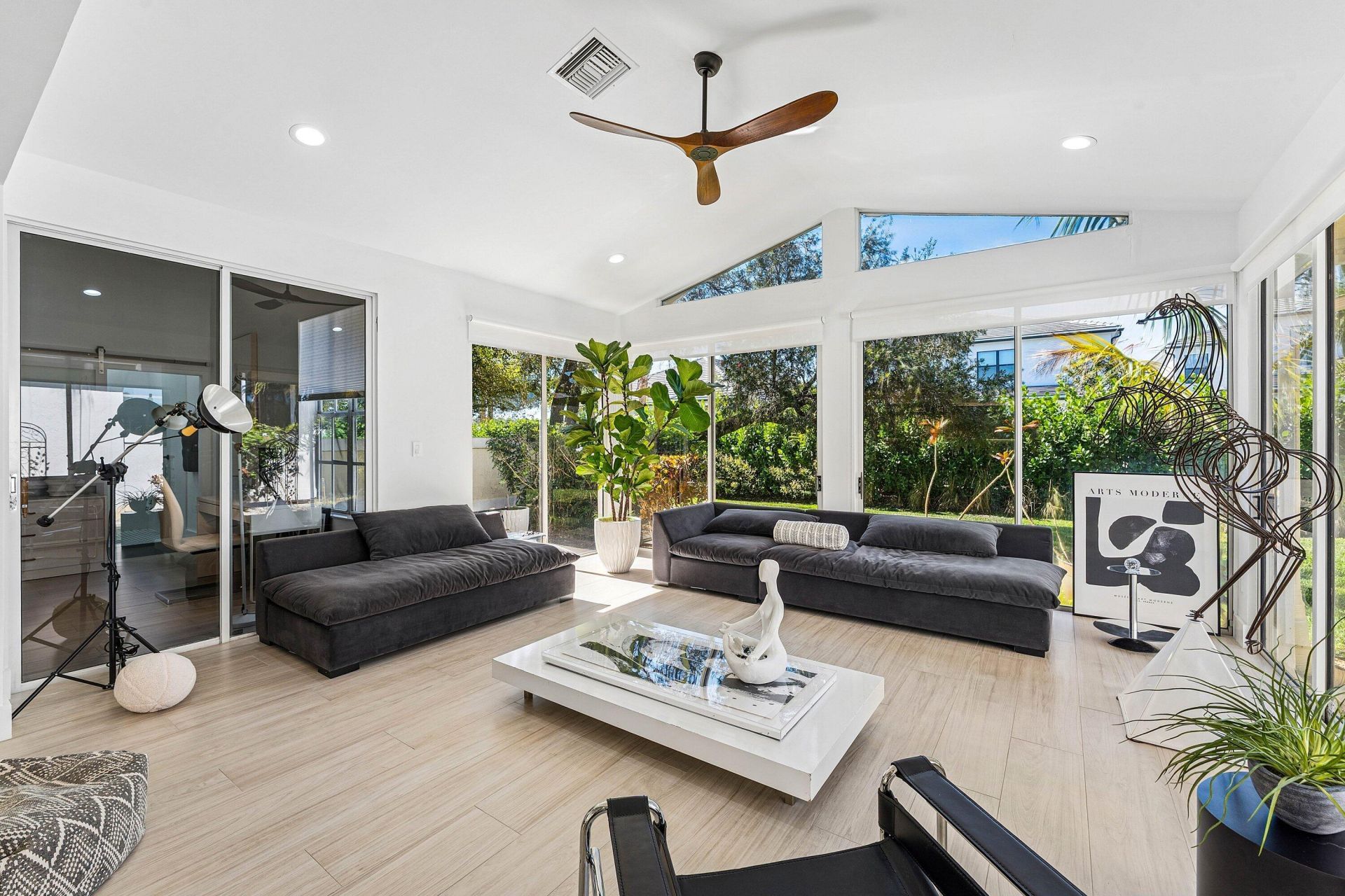 13853 Palm Grove Place, Palm Beach Gardens, FL 33418 Photo