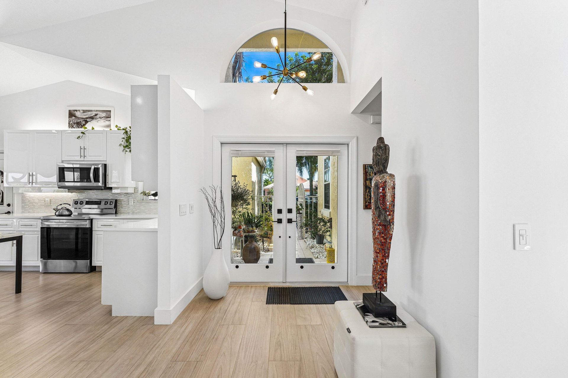 13853 Palm Grove Place, Palm Beach Gardens, FL 33418 Photo