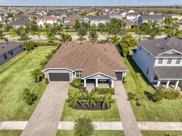 19017 Fly Rod Run, Loxahatchee, FL 33470