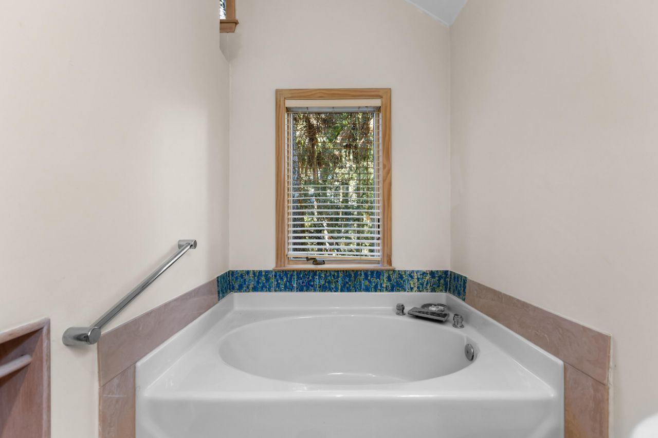 2652 Seabrook Island Road Photo 20