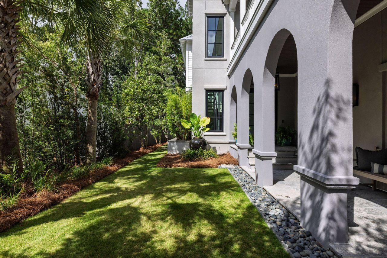 341 Bridgetown Pass Photo 100