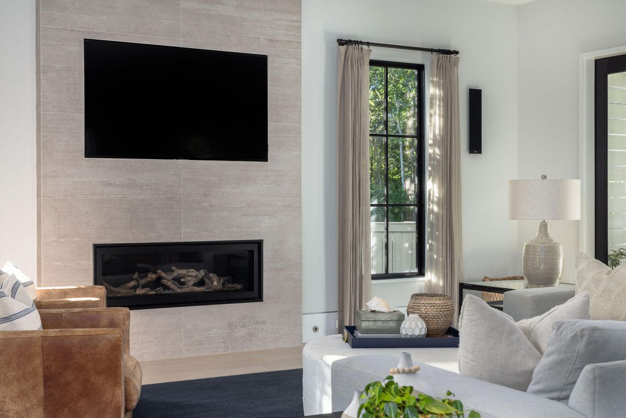 341 Bridgetown Pass Photo 17