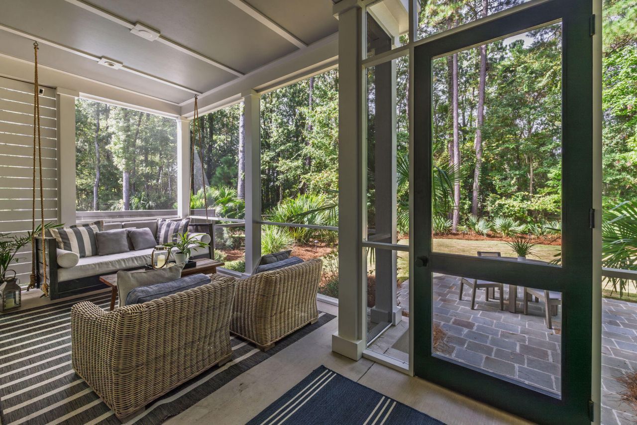 341 Bridgetown Pass Photo 24