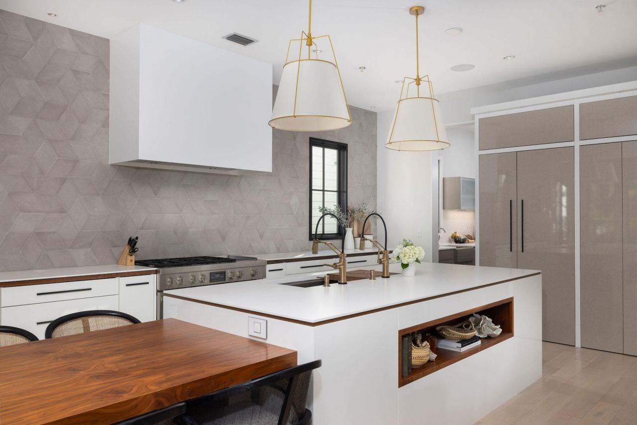 341 Bridgetown Pass Photo 41