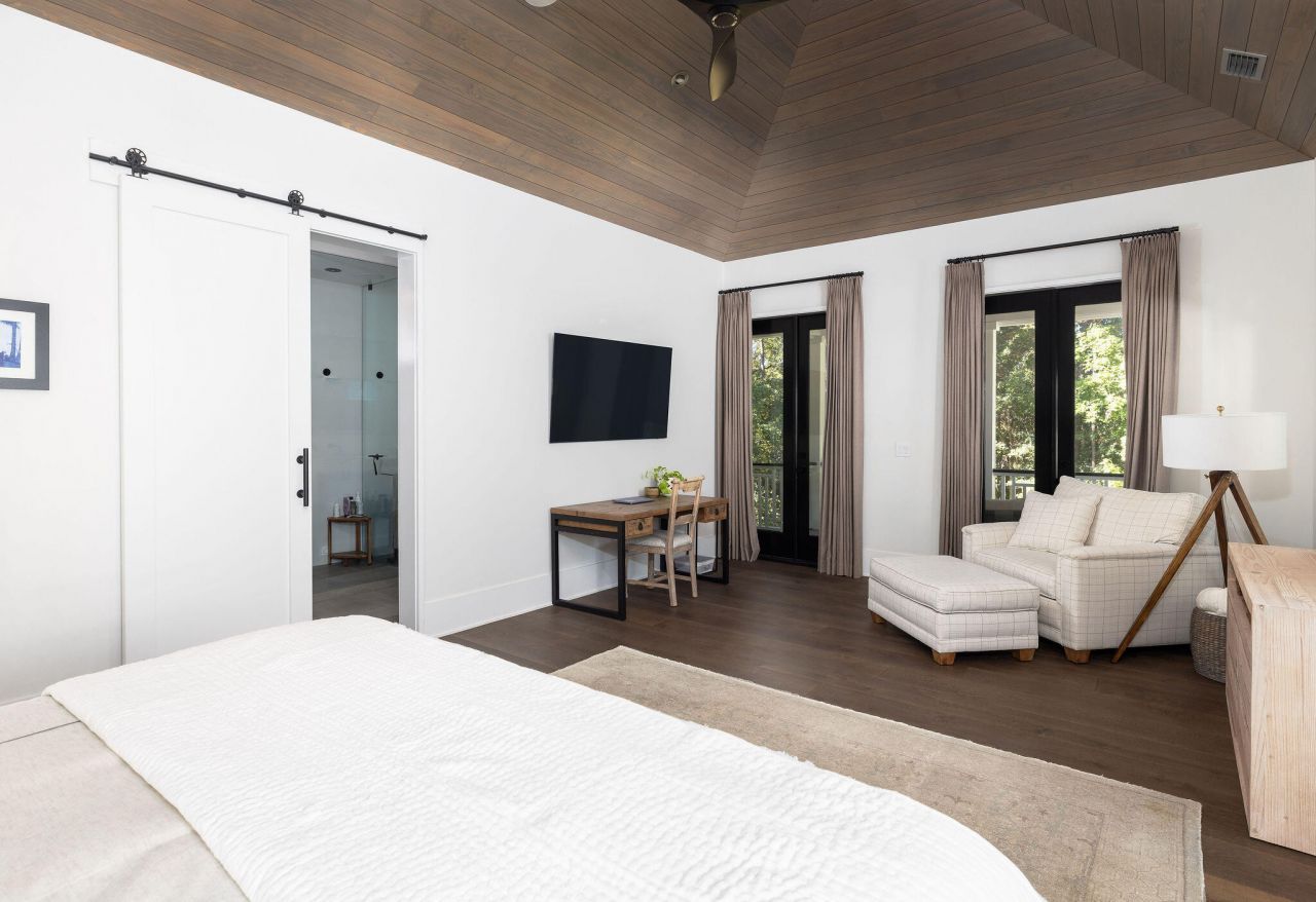 341 Bridgetown Pass Photo 62