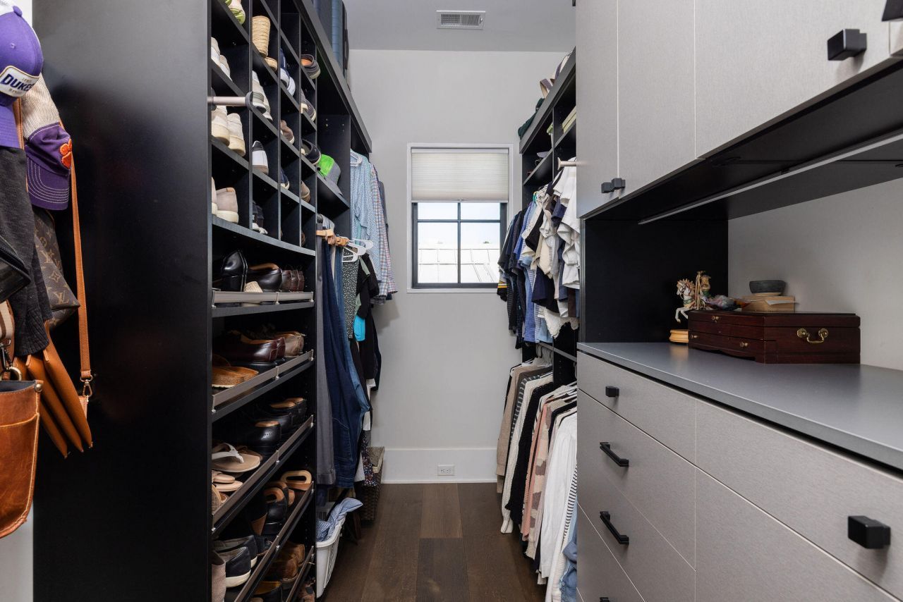 341 Bridgetown Pass Photo 63