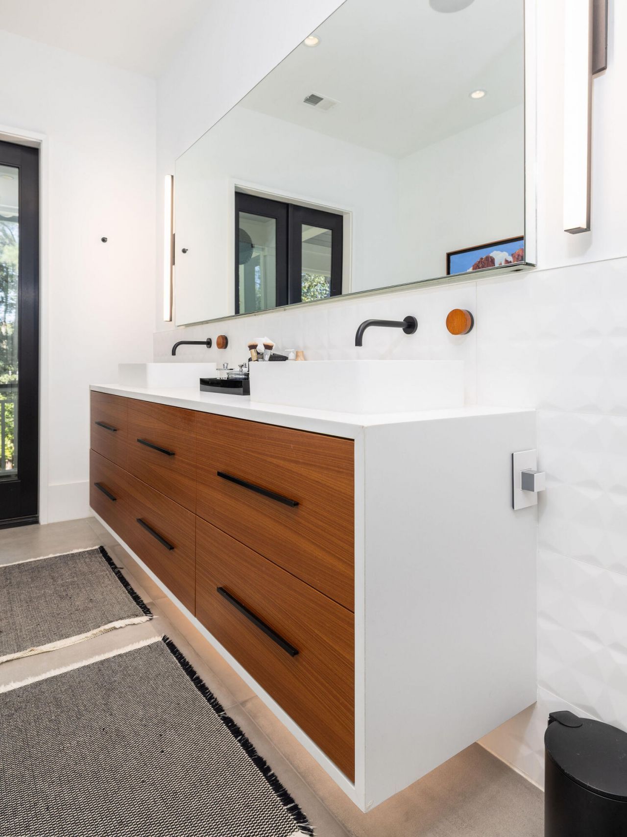 341 Bridgetown Pass Photo 68