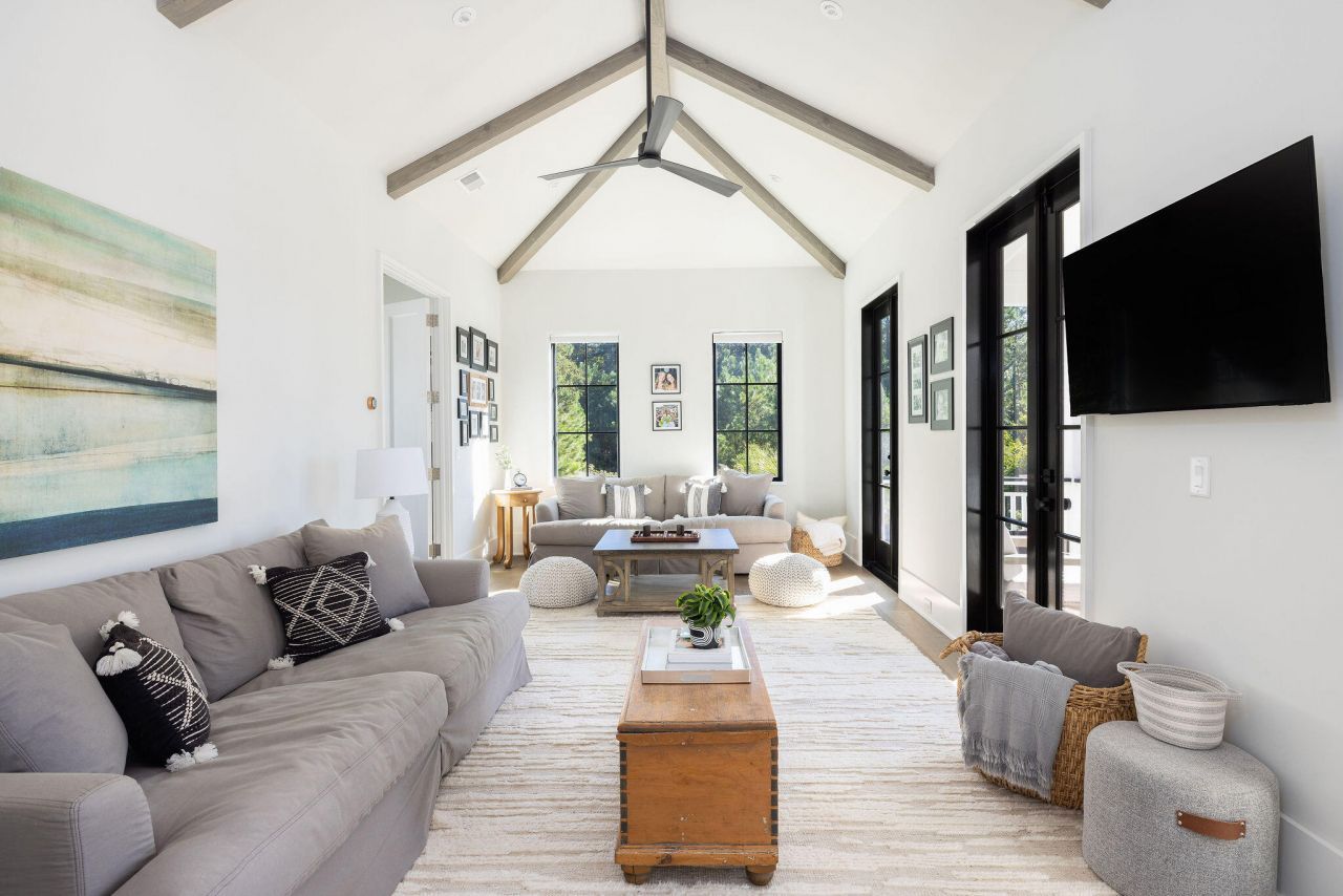 341 Bridgetown Pass Photo 80