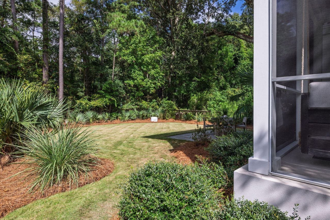 341 Bridgetown Pass Photo 96