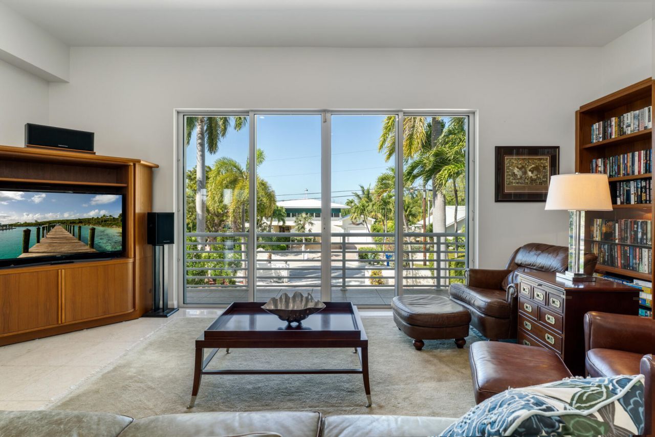 137 Sapodilla Drive, Islamorada, FL 33036 Photo