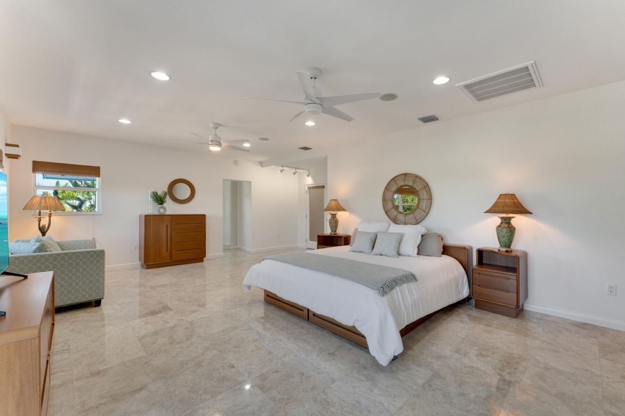 137 Sapodilla Drive, Islamorada, FL 33036 Photo