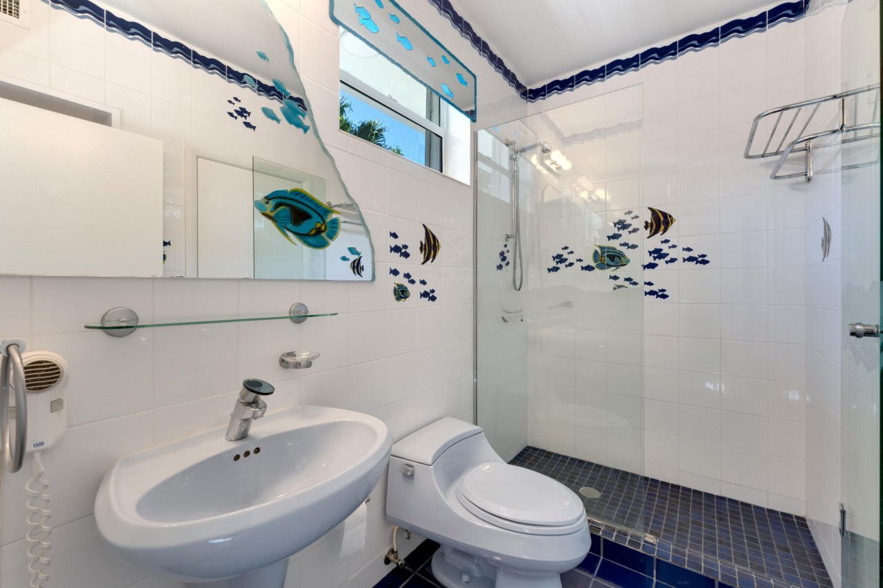 137 Sapodilla Drive, Islamorada, FL 33036 Photo