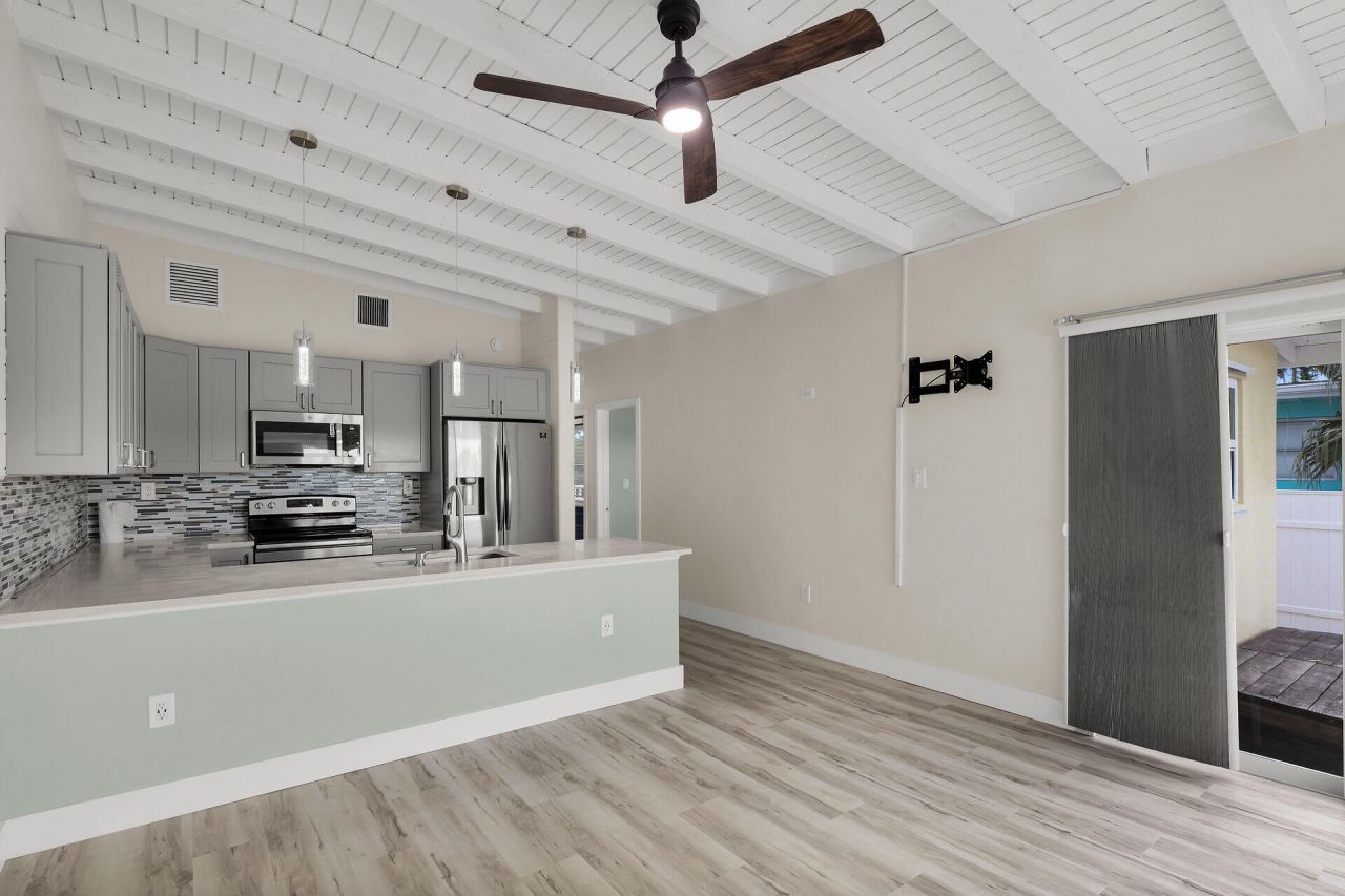 17 Man-o-war Drive, Marathon, FL 33050 Photo