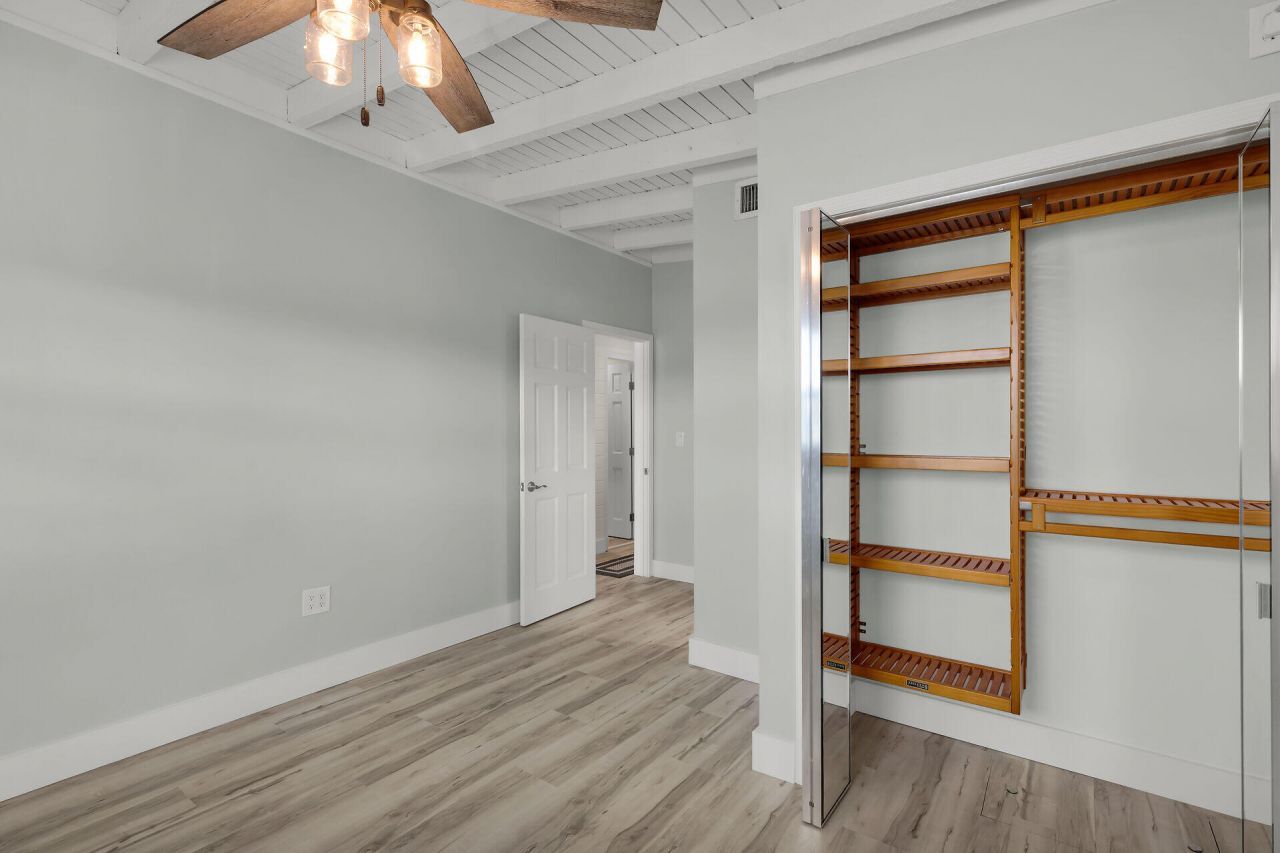 17 Man-o-war Drive, Marathon, FL 33050 Photo