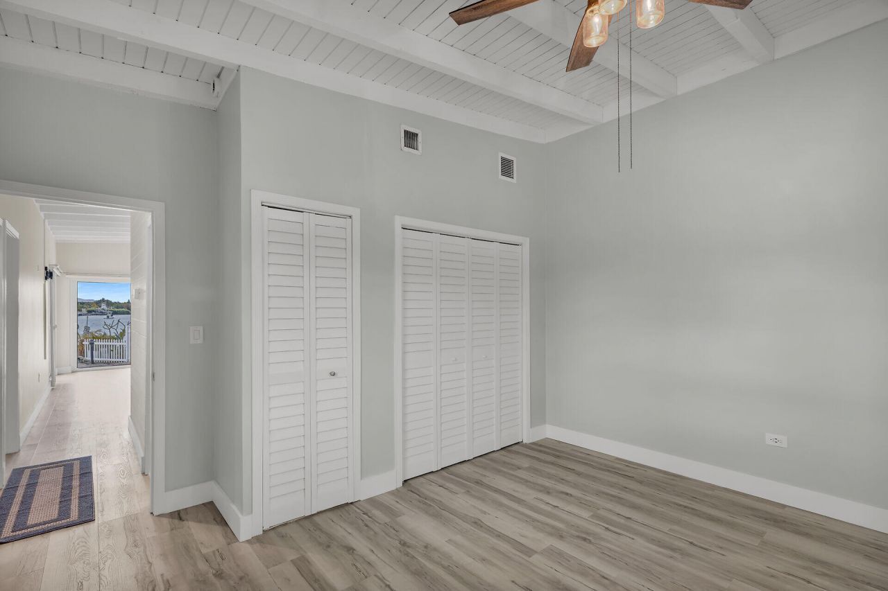 17 Man-o-war Drive, Marathon, FL 33050 Photo