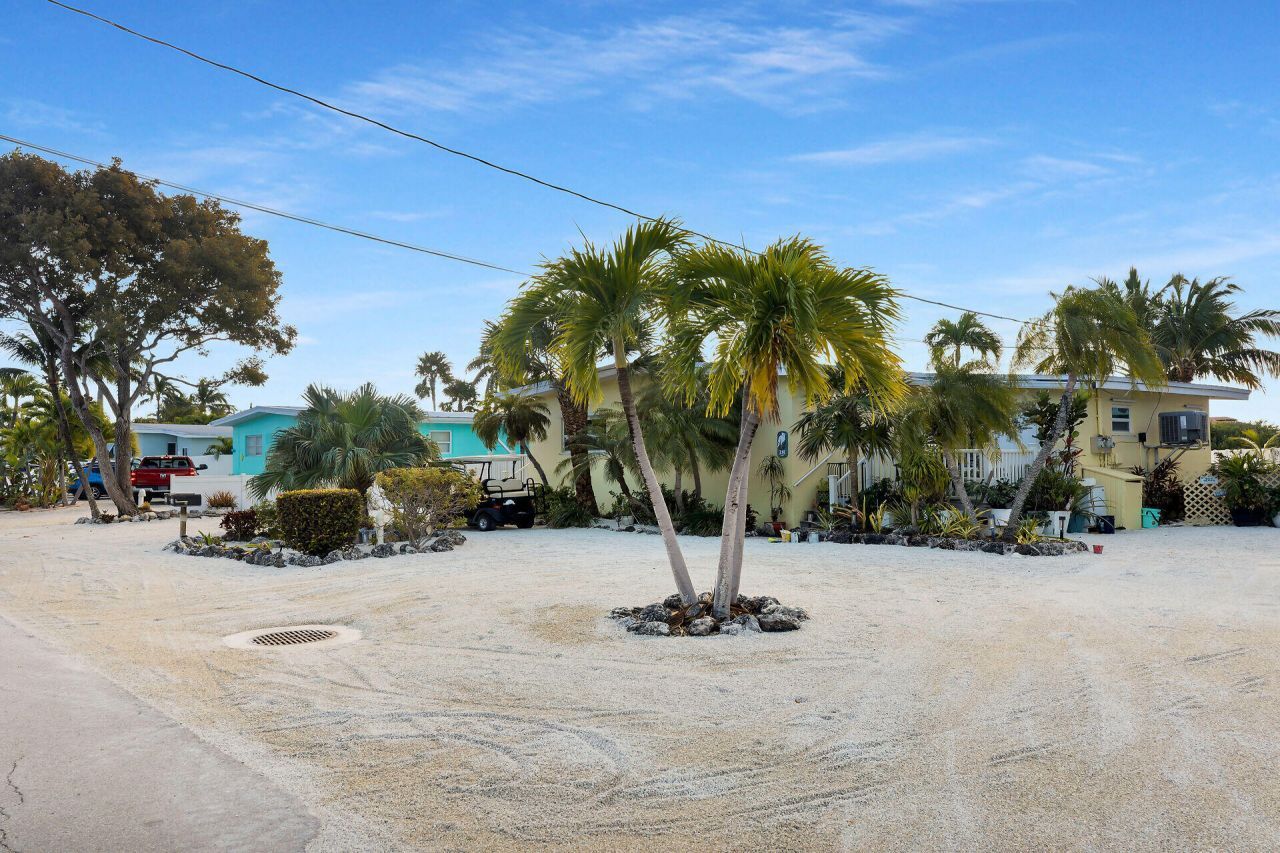 17 Man-o-war Drive, Marathon, FL 33050 Photo