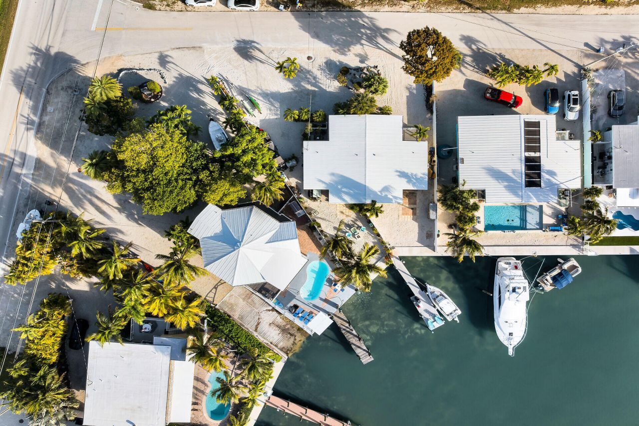 17 Man-o-war Drive, Marathon, FL 33050 Photo