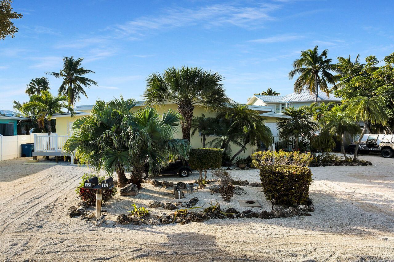 18 Man-o-war Drive, Marathon, FL 33050 Photo