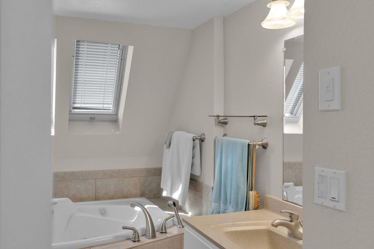 58950 Overseas Highway, Unit 48, Marathon, FL 33050 Photo