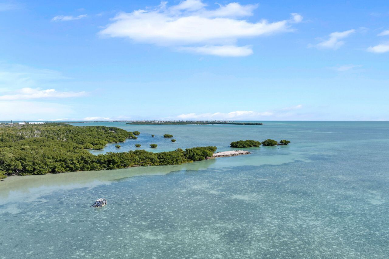 58950 Overseas Highway, Unit 48, Marathon, FL 33050 Photo