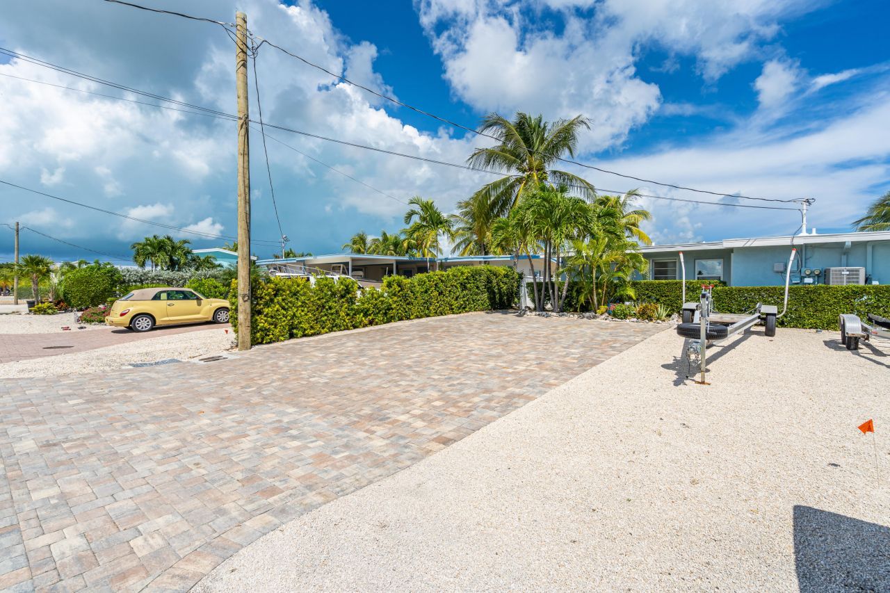 410 10th Street, Key Colony, FL 33051 Photo