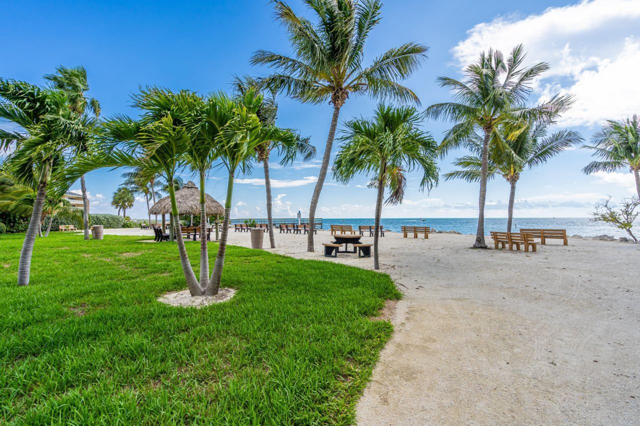 410 10th Street, Key Colony, FL 33051 Photo